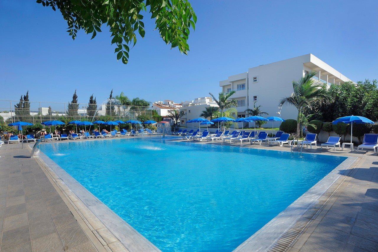 Euronapa Hotel Apartments Agia Napa Exterior foto