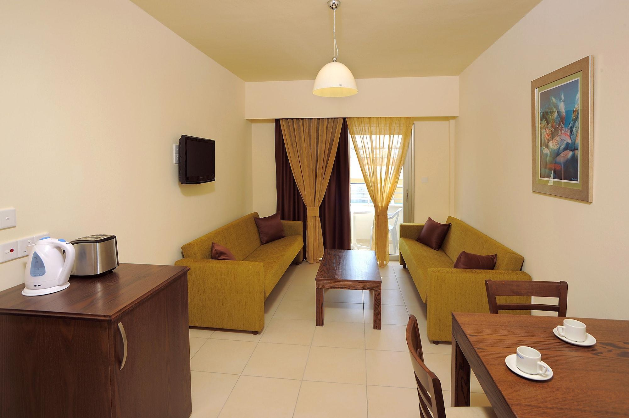 Euronapa Hotel Apartments Agia Napa Exterior foto